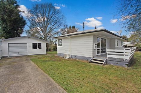 Photo of property in 77 Alison Street, Mangakakahi, Rotorua, 3015