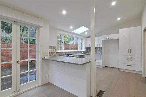 Photo of property in 21 Cheviot Road, Lowry Bay, Lower Hutt, 5013