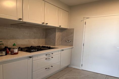 Photo of property in 9 Haku Road, Flat Bush, Auckland, 2019