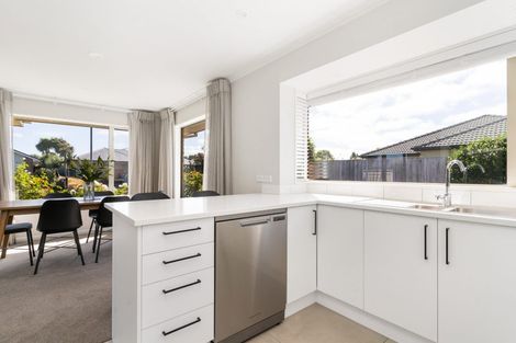 Photo of property in 7 Steane Place, Halswell, Christchurch, 8025