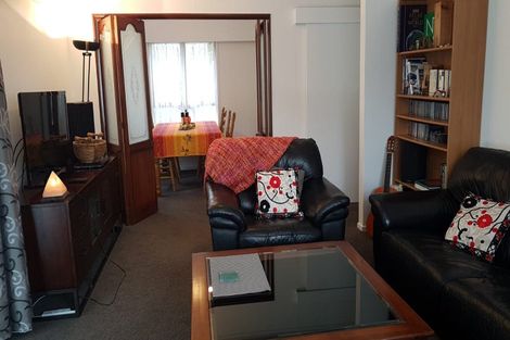 Photo of property in 2/34 Teal Crescent, Beach Haven, Auckland, 0626