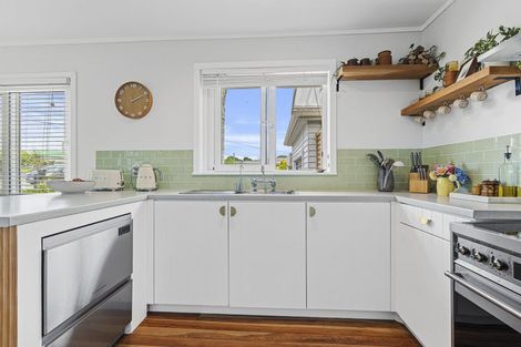 Photo of property in 144 Pioneer Road, Spotswood, New Plymouth, 4310