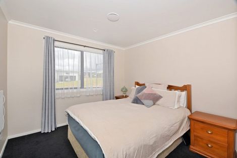 Photo of property in 68 Pebble Beach Boulevard, Te Kamo, Whangarei, 0112