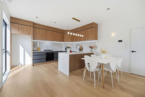 Photo of property in 13d Churchill Avenue, Manurewa, Auckland, 2102