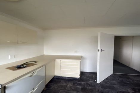 Photo of property in 1/412 Memorial Avenue, Burnside, Christchurch, 8053
