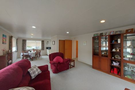 Photo of property in 82 Celia Street, Stratford, 4332