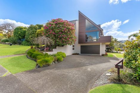 Photo of property in 16 Bellbird Rise, Murrays Bay, Auckland, 0630
