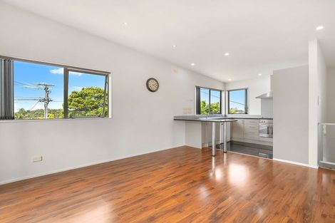 Photo of property in 1/18 Forrest Hill Road, Forrest Hill, Auckland, 0620