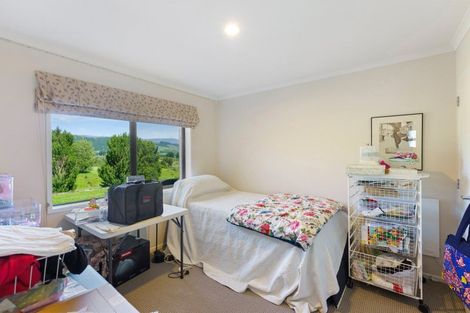 Photo of property in 205 Taylors Road, Otaki, 5583