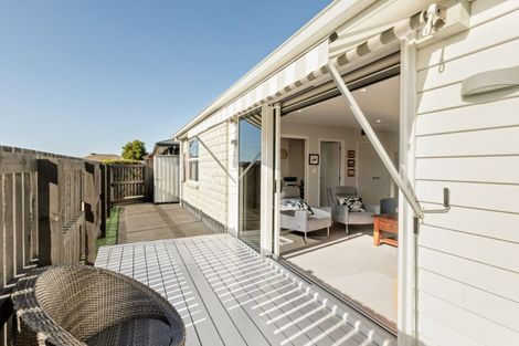 Photo of property in 20 Marion Crescent, Papamoa Beach, Papamoa, 3118
