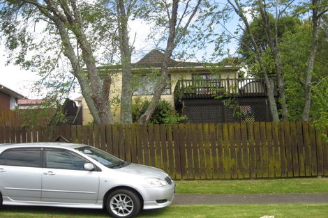 Photo of property in 18 Moncrieff Avenue, Clendon Park, Auckland, 2103