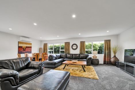 Photo of property in 20 Patterson Road, Hurworth, New Plymouth, 4371