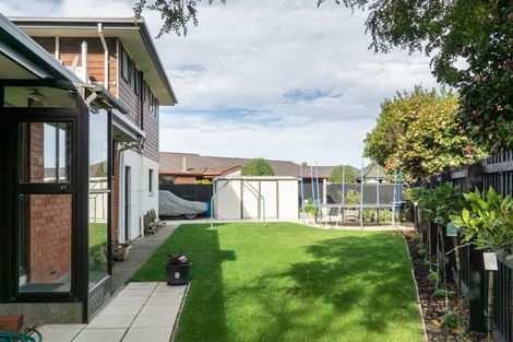 Photo of property in 27 Tivoli Place, Bishopdale, Christchurch, 8053