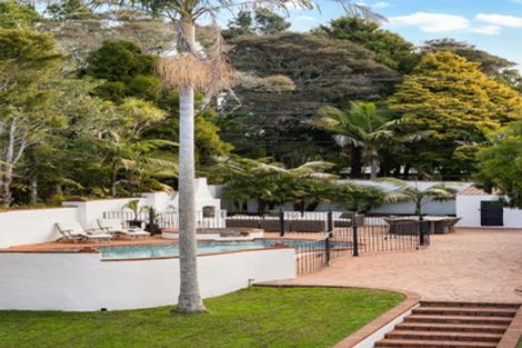 Photo of property in 35 Tawini Road, Titirangi, Auckland, 0604