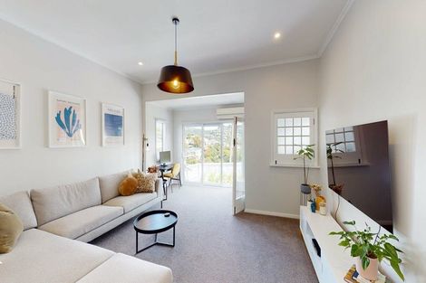 Photo of property in 19 Fernhill Terrace, Wadestown, Wellington, 6012