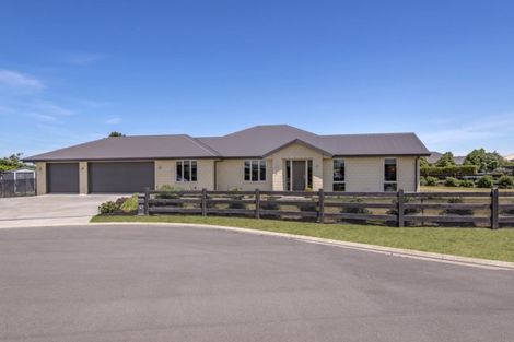 Photo of property in 2 Binyon Place, Rolleston, 7614