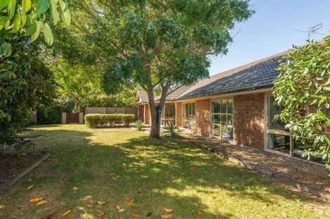 Photo of property in 16 Hemingway Place, Spencerville, Christchurch, 8083