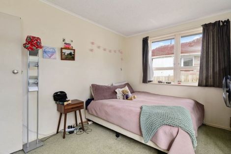 Photo of property in 16 Leslie Avenue, Western Heights, Rotorua, 3015