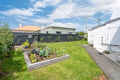 Photo of property in 41 Bathgate Street, South Dunedin, Dunedin, 9012