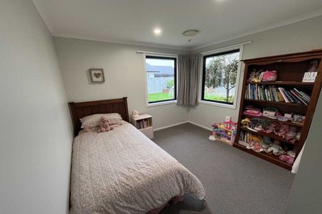 Photo of property in 14 Middleton Way, Ashhurst, 4810