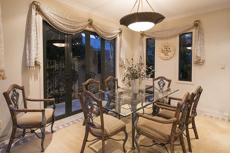 Photo of property in 15 Bucklands Beach Road, Bucklands Beach, Auckland, 2012