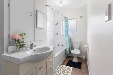 Photo of property in 3/26 Arawa Street, New Lynn, Auckland, 0600