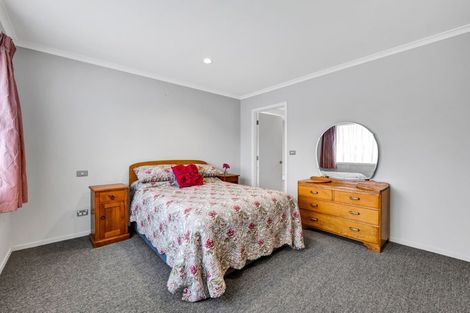 Photo of property in 62 Cutfield Street, Inglewood, 4330