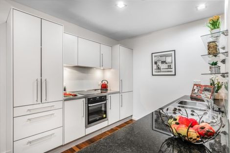 Photo of property in 4/55 Mahuhu Crescent, Auckland Central, Auckland, 1010