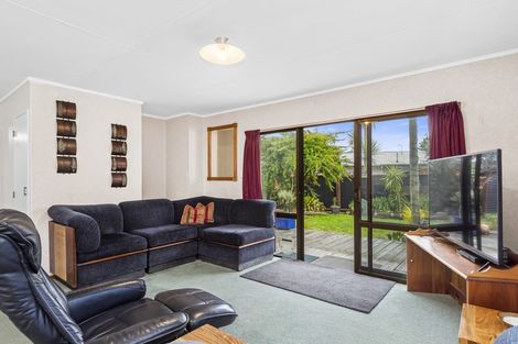 Photo of property in 23 Dickson Road, Papamoa Beach, Papamoa, 3118