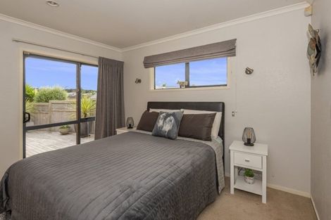 Photo of property in 24 Lochiel Place, Te Kamo, Whangarei, 0112
