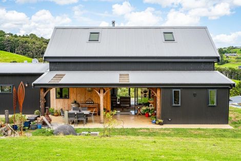 Photo of property in 421 Cames Road, Kaiwaka, 0975