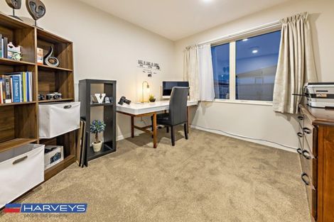 Photo of property in 19 Hollowout Street, Takanini, 2112