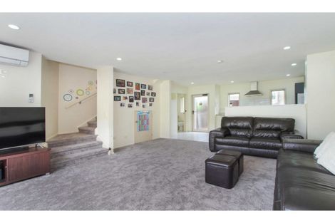 Photo of property in 1/206 Manuka Road, Bayview, Auckland, 0629