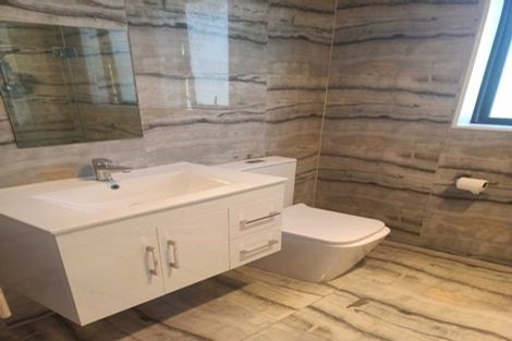 Photo of property in 11 Wyon Way, Flat Bush, Auckland, 2016