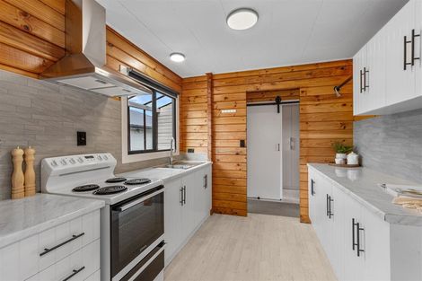 Photo of property in 2/293 Burwood Road, Burwood, Christchurch, 8083