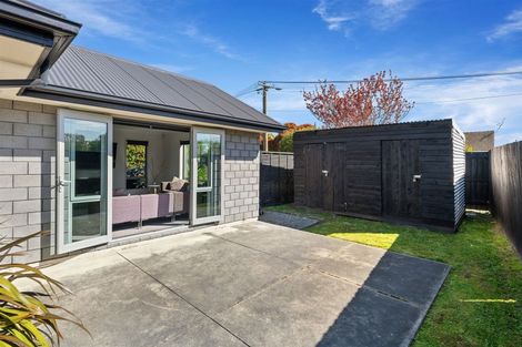Photo of property in 18 Bateman Avenue, Bryndwr, Christchurch, 8053