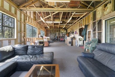 Photo of property in 696 Pahiatua Aokautere Road, Aokautere, Palmerston North, 4471