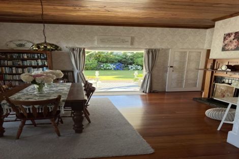 Photo of property in 16 Fairfield Road, Hawera, 4610
