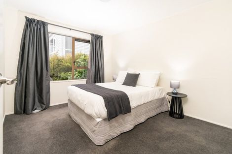 Photo of property in 98 Allington Road, Karori, Wellington, 6012