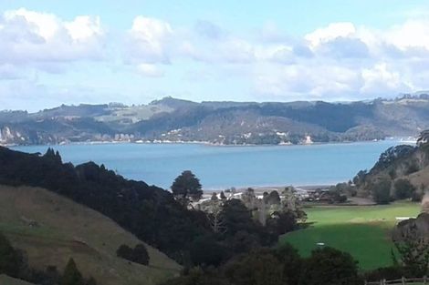 Photo of property in 4 Tironui Place, Whitianga, 3510