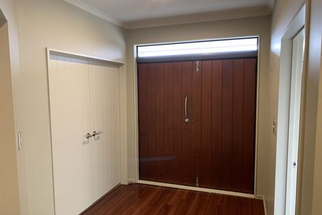 Photo of property in 2 Stratford Place, Huntington, Hamilton, 3210