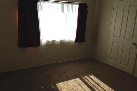 Photo of property in 76 Pitt Avenue, Clendon Park, Auckland, 2103