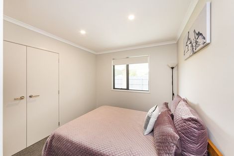 Photo of property in 3 Rangeview Drive, Kelvin Grove, Palmerston North, 4414