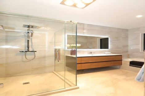 Photo of property in 2 Piki Street, Flat Bush, Auckland, 2019