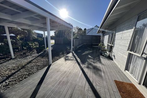 Photo of property in 1373 Whangaparaoa Road, Army Bay, Whangaparaoa, 0930