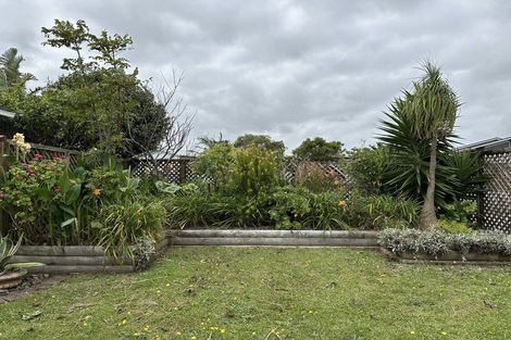 Photo of property in 1 Lantana Avenue, Bell Block, New Plymouth, 4312