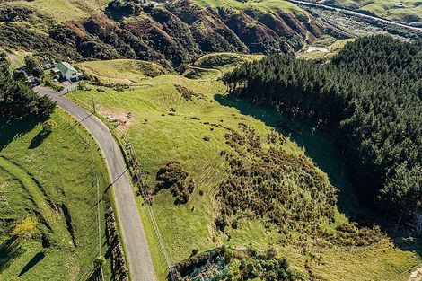 Photo of property in 68-76 The Track, Plimmerton, Porirua, 5026