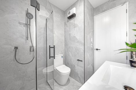 Photo of property in 5 Paihere Street, Huapai, Kumeu, 0810