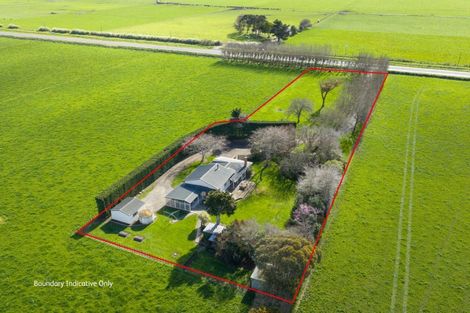 Photo of property in 1696 State Highway 56, Tiakitahuna, Palmerston North, 4477