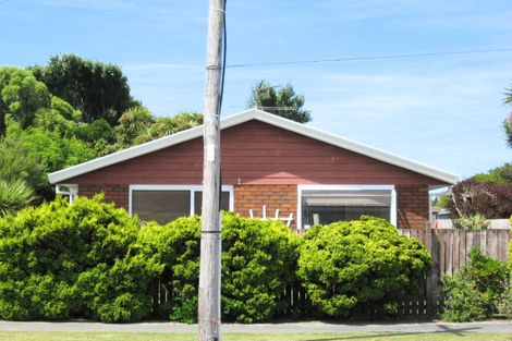 Photo of property in 2/315 Estuary Road, South New Brighton, Christchurch, 8062